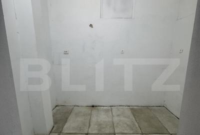Spațiu comercial, de 69 mp, în Central - 3