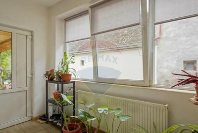 Casă cu 5 camere cu Garaj în Turcheș - 5