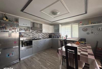 Casă cu 4 camere cu Teren 580 Mp în Central - 18