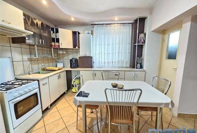 Apartament cu 3 camere decomandat în Tudor Vladimirescu - 2