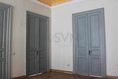 Casă individuală cu 18 camere cu Canalizare în Armeneasca - 18