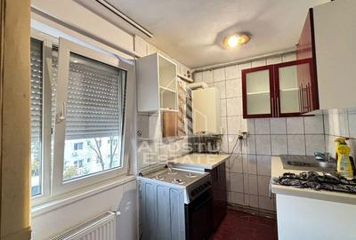 Apartament cu 3 camere in zona Sagului, centrala termica si ac - 6