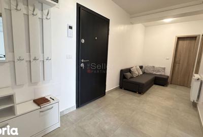 Apartament cu 2 camere, mobilat în Tractorul - 12