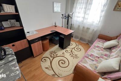Apartament cu 4 camere decomandat în Petros - 5