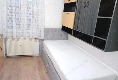 Garsoniera mica CONVENABIL in zona C.A Vlaicu arad bloc A10 - 9
