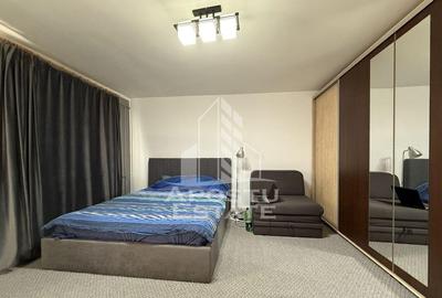 Apartament cu o camera, 38mp, renovat, luminos, zona Lunei - 2