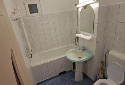 Apartament cu 2 camere decomandat în Buziașului - 2