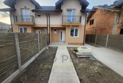Duplex cu 4 camere cu Teren 275 Mp în Moșnița Nouă - 1