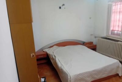 Apartament o camera Biserica Catolica centru parter inalt 40mp balcon - 2