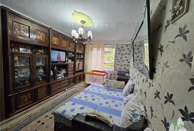 Apartament cu 3 camere decomandat în Militari - 3