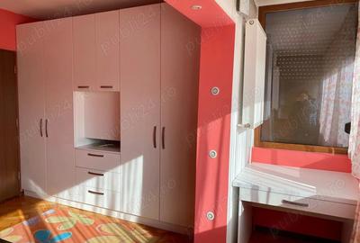 Inchiriez apartament cu 3 camere + garaj si boxa Stadion - Olimpia, etaj 1 - 3
