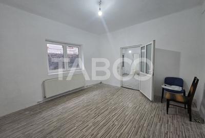 Casa individuala de vanzare 54 mp curte 69 mp zona Central Sibiu - 2