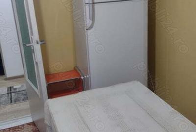 Inchiriez apartament doua camere - 7