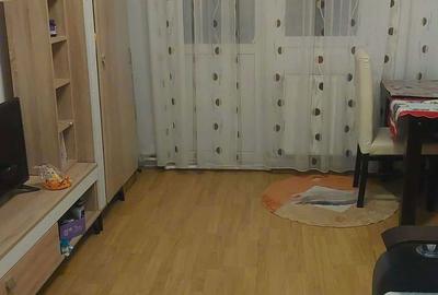 Apartament semidecomandat în Alexandru cel Bun