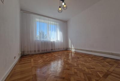 Tomis II (Spitalul Județean)- 3 camere, etaj 3, renovat, gaze, parcare, liber Tomis II (Spitalul Județean)- 3 camere, etaj 3, renovat, gaze, parcare, liber - 29