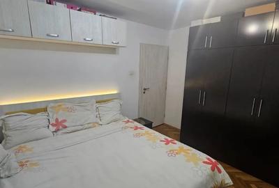 Apartament cu 4 camere decomandat, mobilat în Dacia - 10