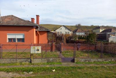 Casă cu 2 camere cu Teren 300 Mp în Nord - 1
