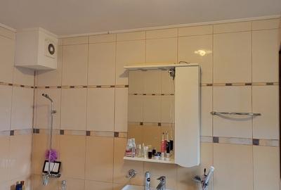 VAND   -      SCHIMB   VILA IN CENTRUL CRAIOVEI - 7