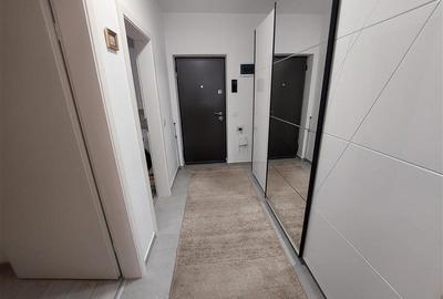 Garsonieră decomandată, mobilată în Tractorul - 8