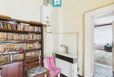 Apartament la casa cu 4 camere in Parneava - 10