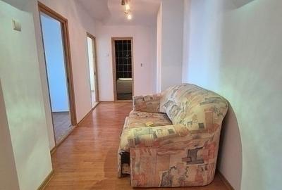 Dacia - Bicaz - 3 camere decomandat - etaj intermediar - liber - 6