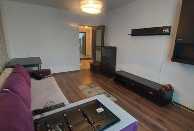 Apartament cu 2 camere decomandat în Bd. Independenței - 5