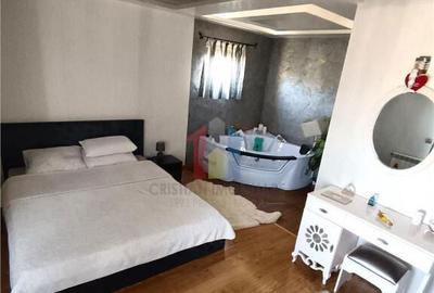 Vila P M, zona Ultracentrala,Mobilata si Utilata, Constructi - 9