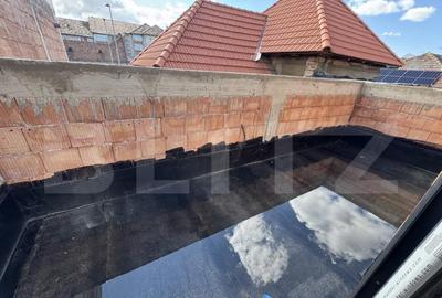 Apartament 3 camere , 101 mp , Scara interioara si Terasa , - 1