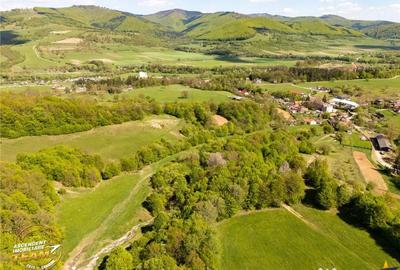 Teren în Malnaș - 8