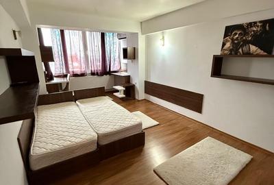Apartament cu 3 camere decomandat în Central - 9