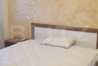 Apartament 3 camere, 105 mp, lux, terasa si piscina, loc gratar, zona 1 Mai - 12