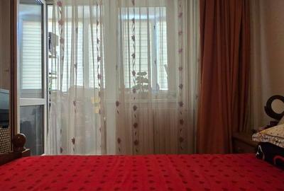 Apartament cu 3 camere decomandat în Olteniței - 4