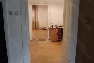 Casă cu Teren 282 Mp în Decebal - 2