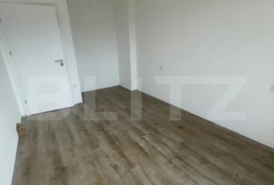 Apartament cu 3 camere decomandat în Independenței - 2