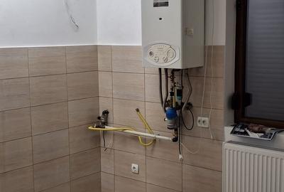 Casă cu 3 camere cu Teren 239 Mp în Petrești