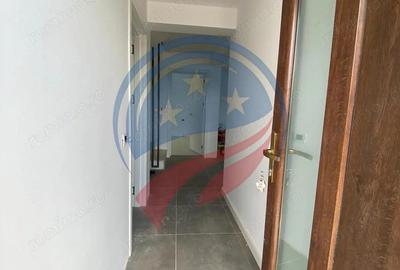 Casă cu Teren 250 Mp în Central