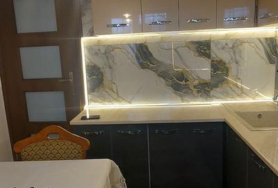 Apartament cu 2 camere decomandat în Micro 9 - 2