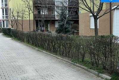 Apartament cu 2 camere decomandat în Nufărul - 1