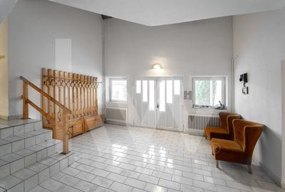 Proprietate de Vanzare: Ideala pentru Pensiune, Azil, Gradinita sau Afterschool - 12