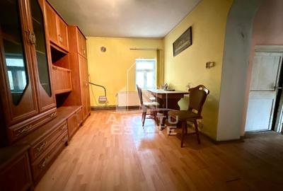 Casă individuală cu 4 camere cu Canalizare în Utvin - 2