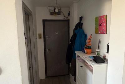 Apartament cu 3 camere semidecomandat, mobilat în Central - 10