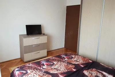 Inchiriez ap 2 cam, decomandat, central, zona linistita - 8