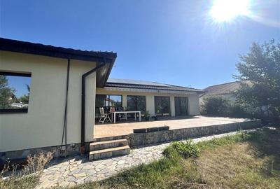 Casă cu 5 camere cu Teren 920 Mp în Nufărul - 13