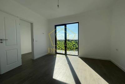 Duplex superb cu 4 camere despartit prin camera tehnica I Giroc - 9