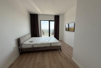 Apartament cu 2 camere semidecomandat, mobilat în Km 5 - 23
