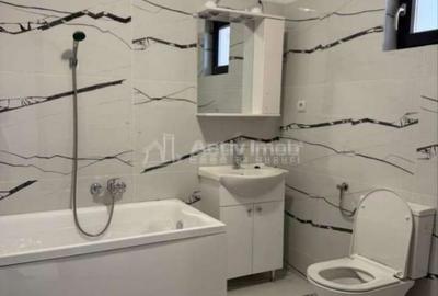 Casă cu 3 camere cu Teren 400 Mp în Central - 10