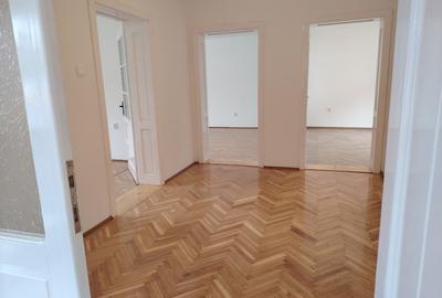 Casă individuală cu 5 camere cu Canalizare în Sud-Est - 7