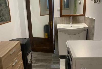 Casă cu 4 camere cu Teren 1400 Mp în Costache Negri - 8