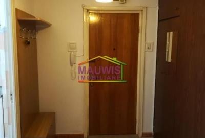 1 min Eminescu 2camere liber Cf.1 etaj intermediar pe mijloc bloc 1980 - 6