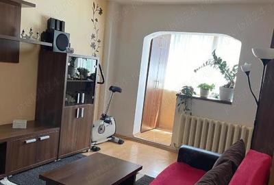 Apartament 3 camere, 2 bai - zona Racadau - 2